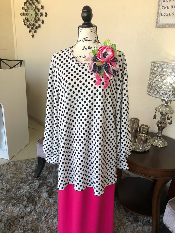 White with Black Dots Tunic/Top