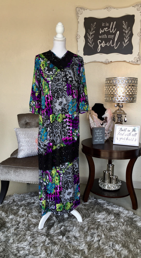 Black and Multi Floral Top(MS)