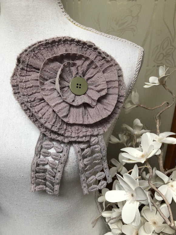 Mocha Swirl Flower Pin # 296